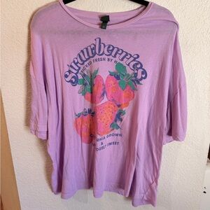 Wild Fable Lavender Tee with Blue Graphic